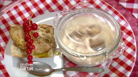 Voir la recette : OEuf cocotte aux cèpes et foie gras poêlé