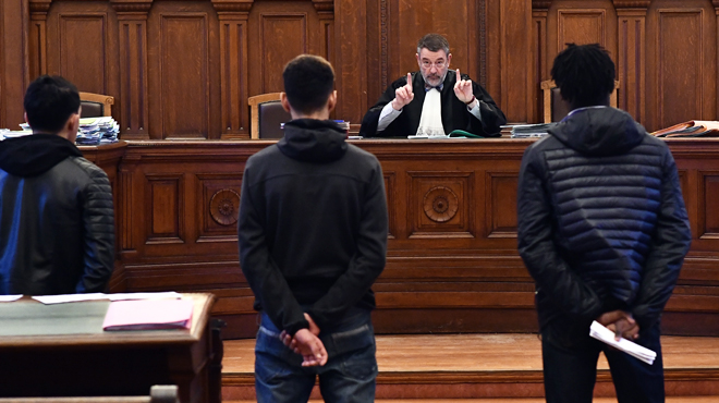 Emeutes Bruxelles Le Tribunal Reporte Un Jugement Afin De Traiter