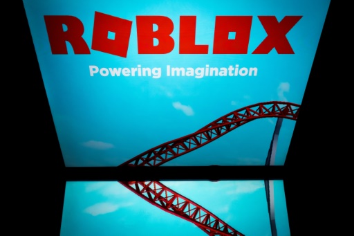 How To Get A Robux In Roblox November 2019 - 1500 roblox music codes hacked by mohamedxo