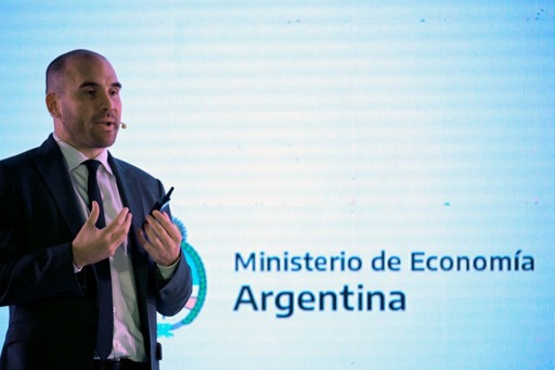 Renuncia del Ministro de Economía argentino