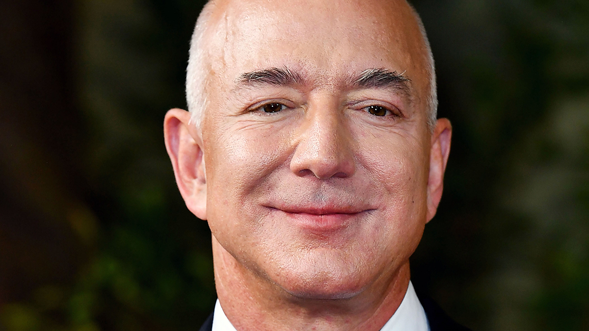 Il fondatore di Amazon Jeff Bezos ha annunciato che donerà la maggior parte della sua fortuna