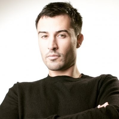 Zookey, lift your leg up