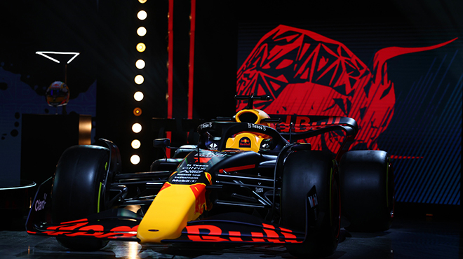 El campeón del mundo descubrió su coche: aquí está el nuevo F1 de Red Bull (vídeo)